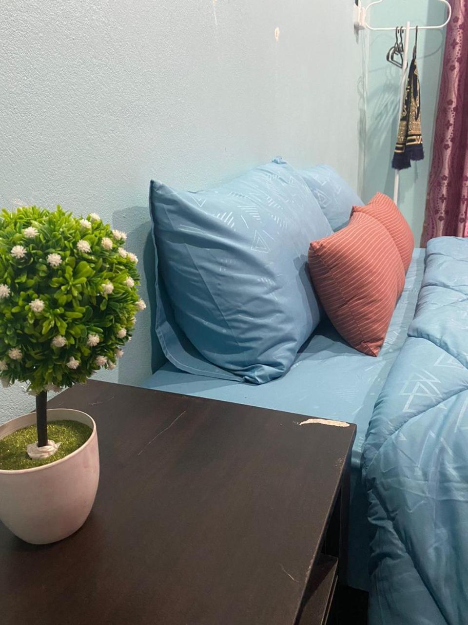 Seri Idaman Guest House Pasir Mas Buitenkant foto
